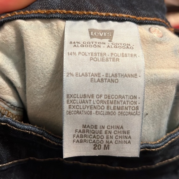 Levi’s Perfectly Shaping 512 Bootcut Jeans - Picture 9 of 9